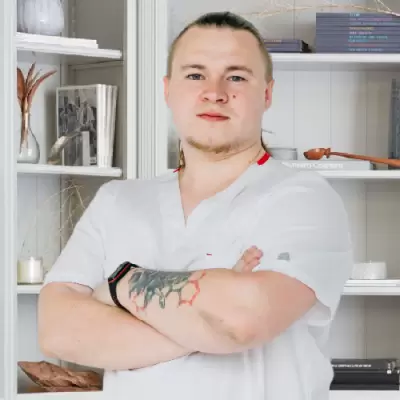 доктор Лопин Николай Николаевич фельдшер клиники «Санати» в Рузаевке
